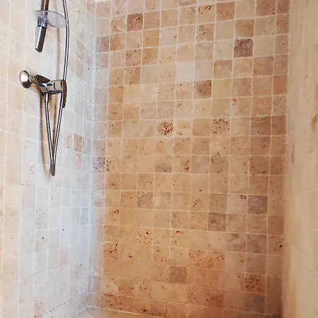 Apartmán Cosy Avec Terrasse Sur La Colline Boisee, Parking Prive, Jardin, Calme, Climatisation, 10 Mn Pont Du Gard Num7 *