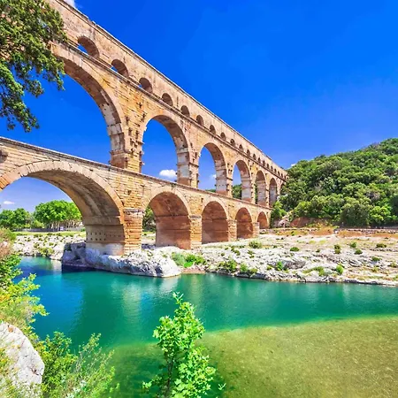 Apartment Cosy Avec Terrasse Sur La Colline Boisee, Parking Prive, Jardin, Calme, Climatisation, 10 Mn Pont Du Gard Num7 Rochefort-du-Gard