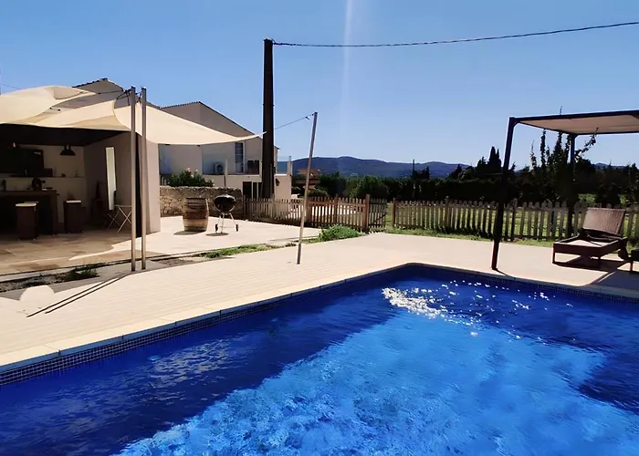 Cosy Avec Terrasse Sur La Colline Boisee, Parking Prive, Jardin, Calme, Climatisation, 10 Mn Pont Du Gard Num7 * Rochefort-du-Gard