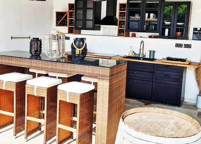 Apartamento Cosy Avec Terrasse Sur La Colline Boisee, Parking Prive, Jardin, Calme, Climatisation, 10 Mn Pont Du Gard Num7 Rochefort-du-Gard